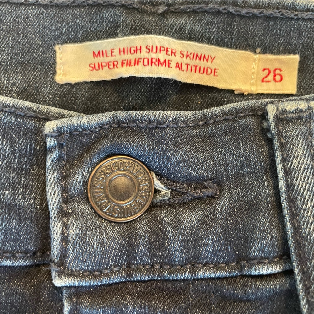 Classic Levi’s skinny jeans